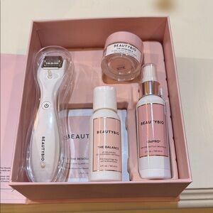 BeautyBio GloPRO microneedling rejuvenation tool